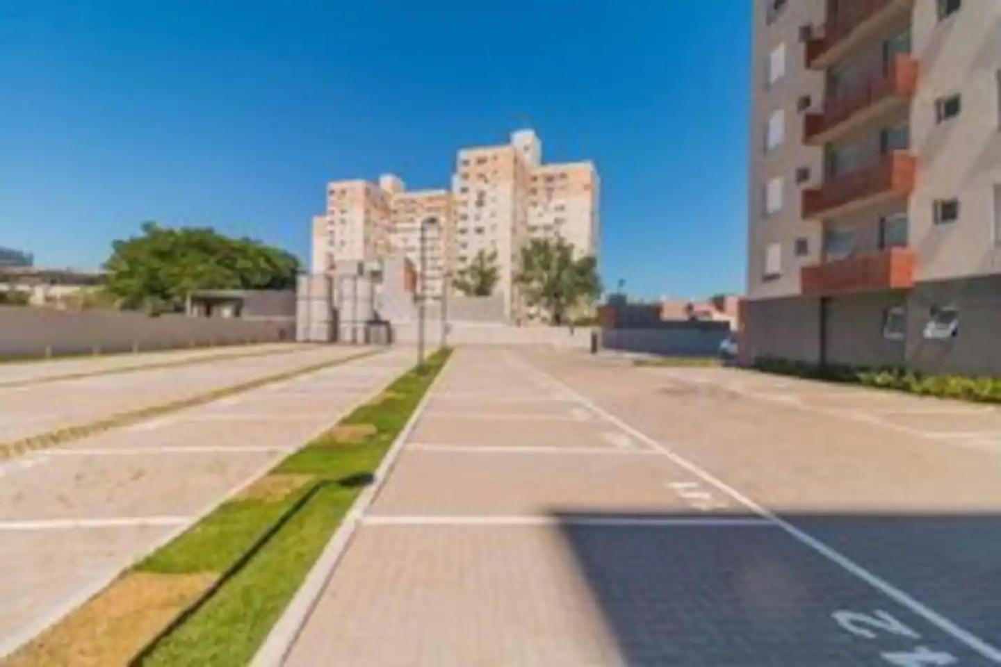 Studio Lux Ao Lado Da Puc Com Netflix Porto Alegre Eksteriør billede